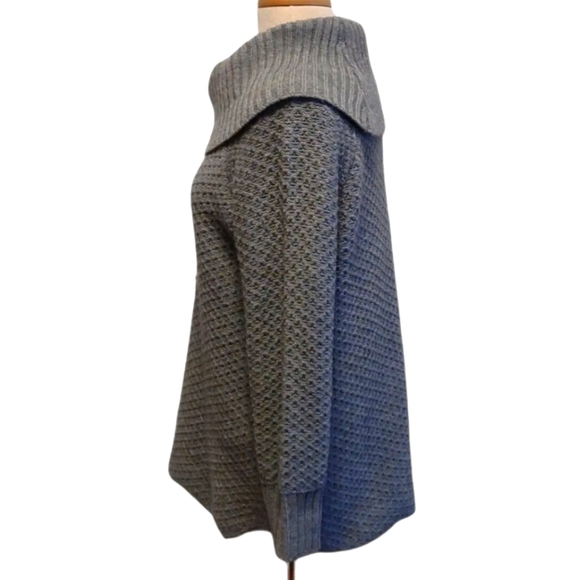 KC Khakis Co Grey 3/4 Sleeve Textured Tunic Sweater Women's SZ Petite L - Picture 2 of 4